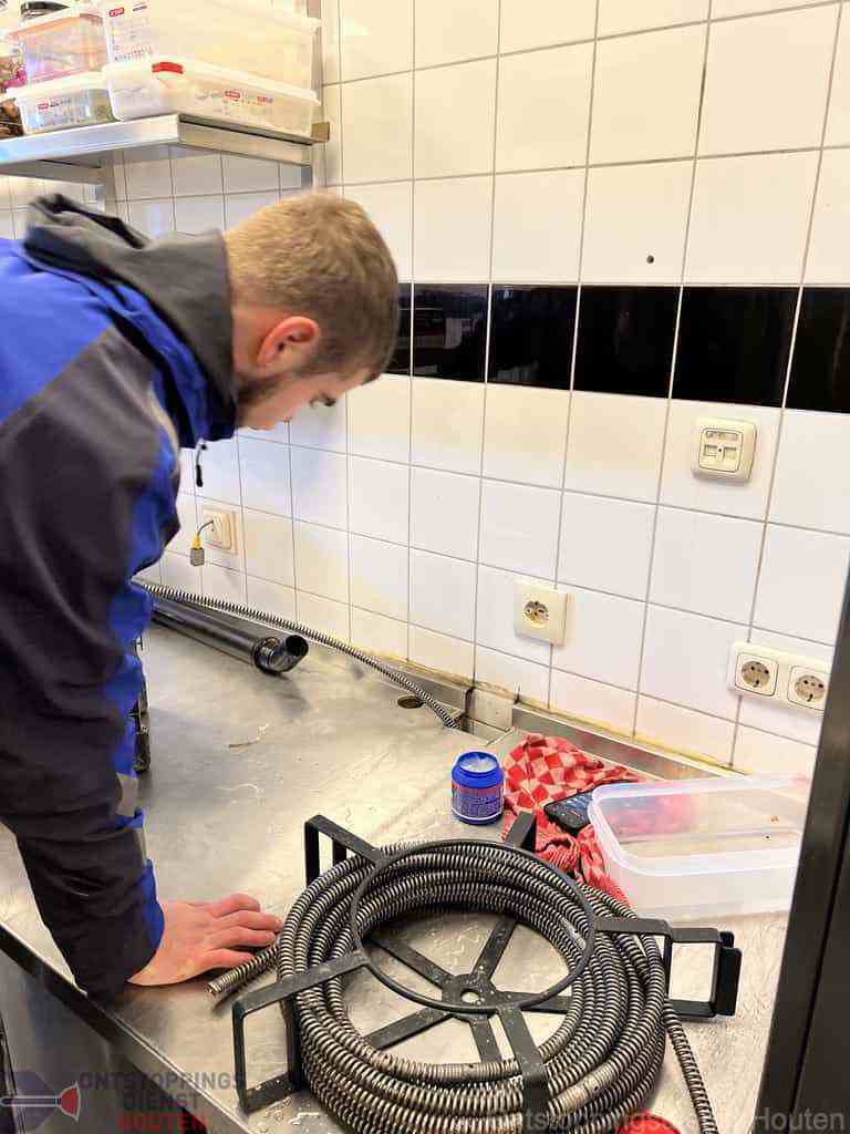Gootsteen Ontstoppingsdienst Houten Gootsteen Ontstoppingsdienst Houten